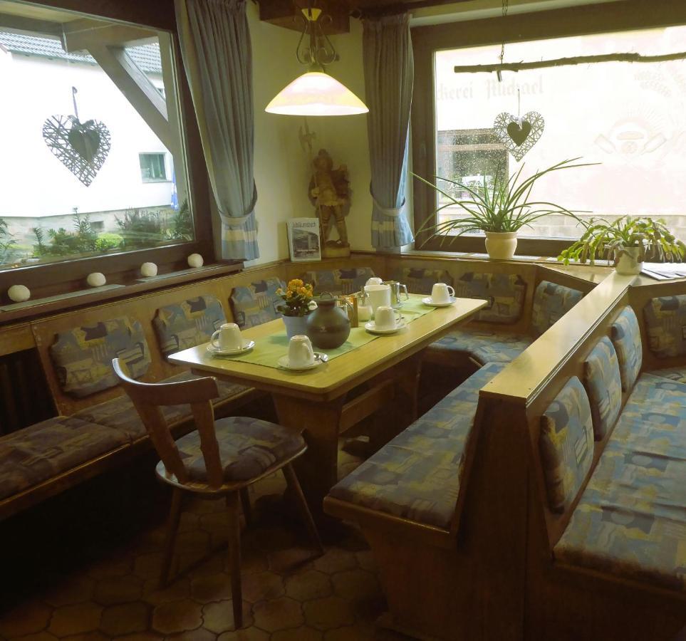 Pension Gasthof Zum Lamm Bischofsheim an der Rhön Exteriör bild